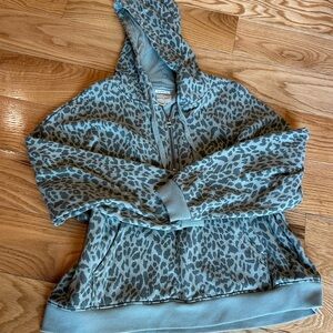 American Eagle Teal and Gray Leopard Print Zip-Up Hoodie